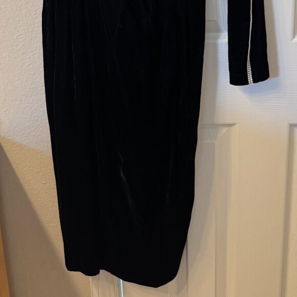 One Shoulder Cocktail Dress - Picture 3 of 4